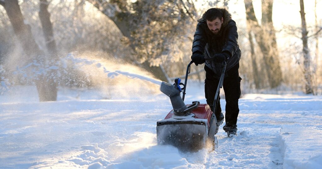 What Month Is The Best Time To Buy A Snowblower?