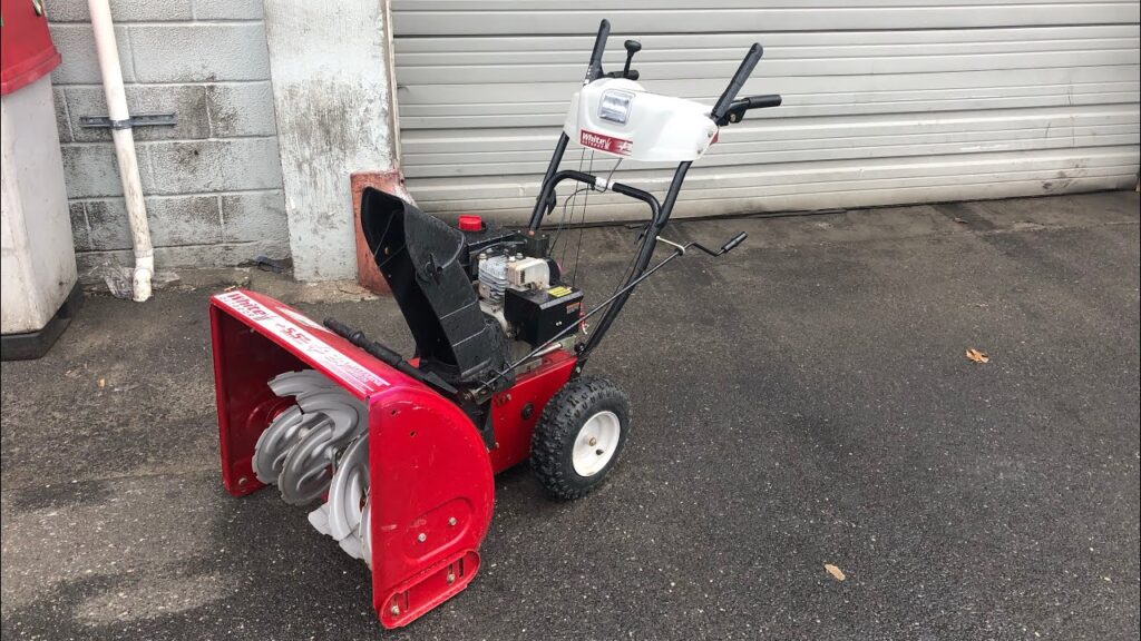 Are White Outdoor Snow Blowers Any Good?